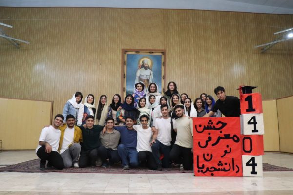 photo_5778521916158184293_y